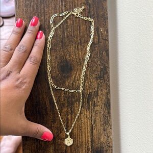 Gold Pendant Necklace